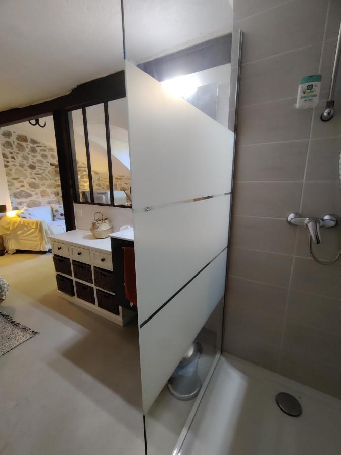 Rendez-vous sous le tilleul, en Cevennes. Molieres-Cavaillac Extérieur photo